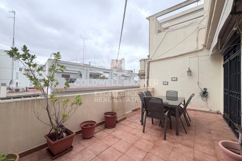 Penthouse for sale in Valencia, Spain 4 bedrooms, 159 sq.m. No. 157293 - photo 3