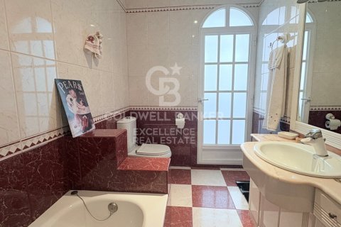 Продажа пентхауса в Валенсия, Испания 4 спальни, 159м2 №157293 - фото 19