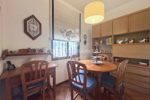 Penthouse for sale in Valencia, Spain 4 bedrooms, 159 sq.m. No. 157293 - photo 14