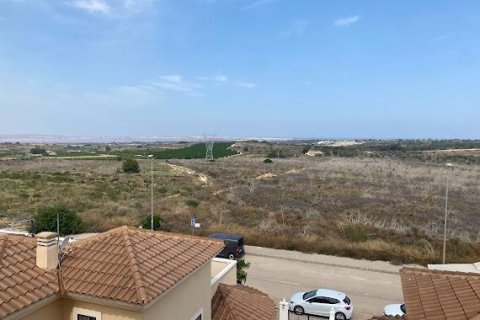 House for sale in San Miguel de Salinas, Alicante, Spain 2 bedrooms, 147 sq.m. No. 165898 - photo 4