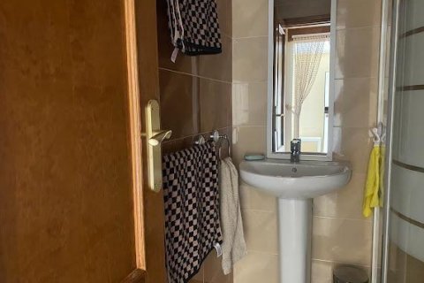 House for sale in San Miguel de Salinas, Alicante, Spain 2 bedrooms, 147 sq.m. No. 165898 - photo 19