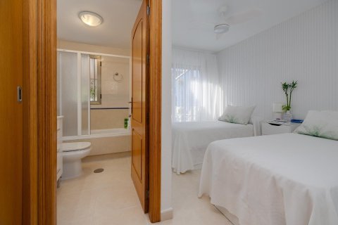 Attico in vendita a Torrevieja, Alicante, Spagna 3 camere da letto, 94 mq. N° 165902 - foto 23