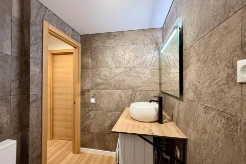 Lägenhet till salu i Torrevieja, Alicante, Spanien 2 sovrum, 64 kvm. Nr. 165904 - foto 25