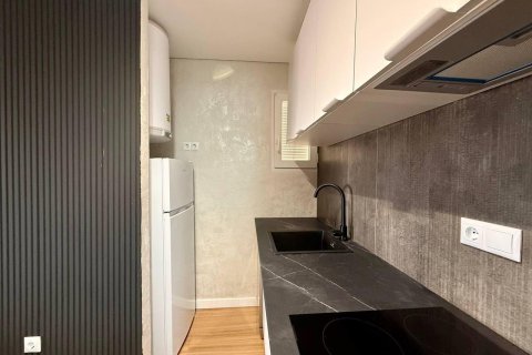 Lägenhet till salu i Torrevieja, Alicante, Spanien 2 sovrum, 64 kvm. Nr. 165904 - foto 12