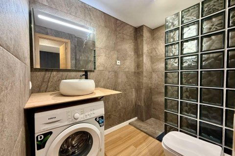 Lägenhet till salu i Torrevieja, Alicante, Spanien 2 sovrum, 64 kvm. Nr. 165904 - foto 24