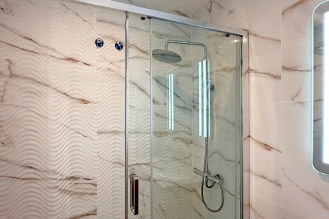 Apartamento en venta en Torrevieja, Alicante, España 1 dormitorio, 50 m2 No. 149302 - foto 23