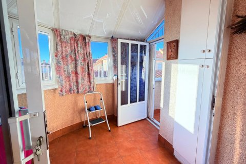 Apartamento en venta en Torrevieja, Alicante, España 3 dormitorios, 86 m2 No. 149301 - foto 12