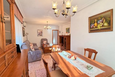 Apartamento en venta en Torrevieja, Alicante, España 3 dormitorios, 86 m2 No. 149301 - foto 4