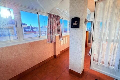 Apartamento en venta en Torrevieja, Alicante, España 3 dormitorios, 86 m2 No. 149301 - foto 10