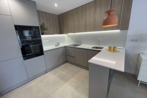Huoneisto myytävänä San Pedro del Pinatar, Murcia, Espanja, 3 makuuhuonetta, 168 m2 No. 133867 - kuva 6