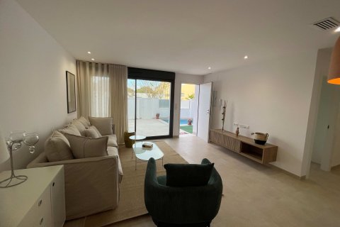Huoneisto myytävänä San Pedro del Pinatar, Murcia, Espanja, 3 makuuhuonetta, 168 m2 No. 133867 - kuva 18