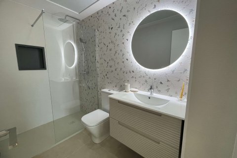 Huoneisto myytävänä San Pedro del Pinatar, Murcia, Espanja, 3 makuuhuonetta, 168 m2 No. 133867 - kuva 3