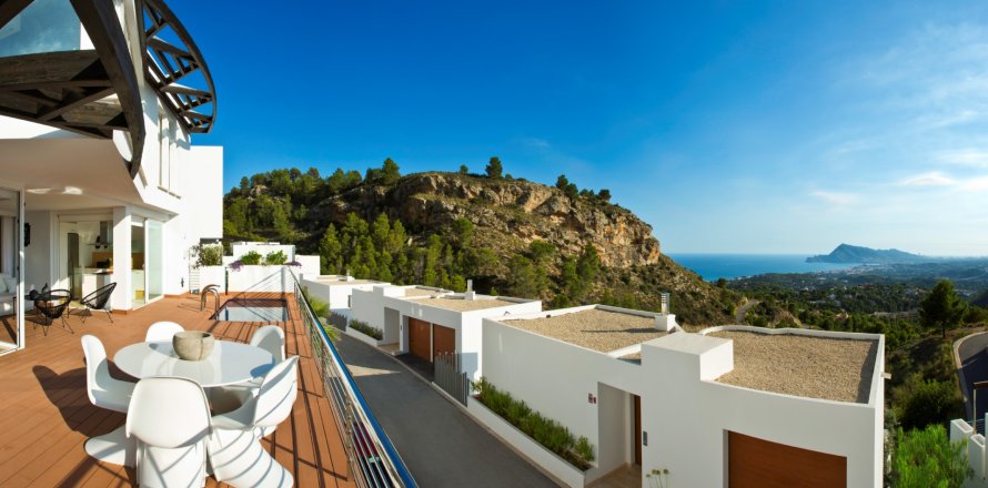 Villa Altea, Alicante, Spain 4 bedrooms, 616 sq.m. No. 133872