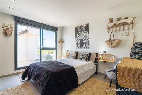 Huvila myytävänä Benijofar, Alicante, Espanja, 4 makuuhuonetta, 167 m2 No. 166152 - kuva 10