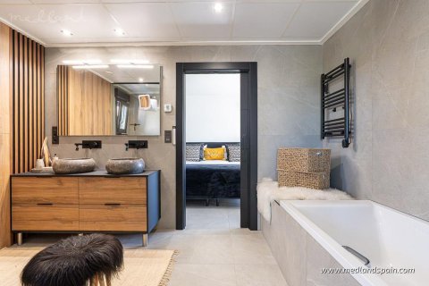 Huvila myytävänä Benijofar, Alicante, Espanja, 4 makuuhuonetta, 167 m2 No. 166152 - kuva 9