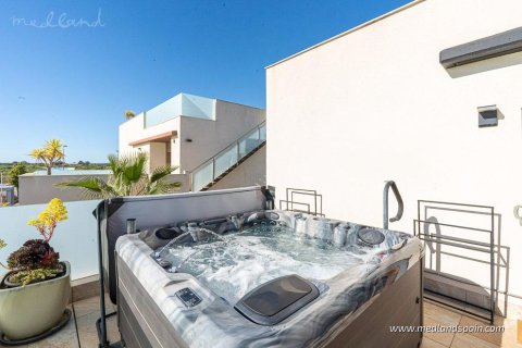 Huvila myytävänä Benijofar, Alicante, Espanja, 4 makuuhuonetta, 167 m2 No. 166152 - kuva 12