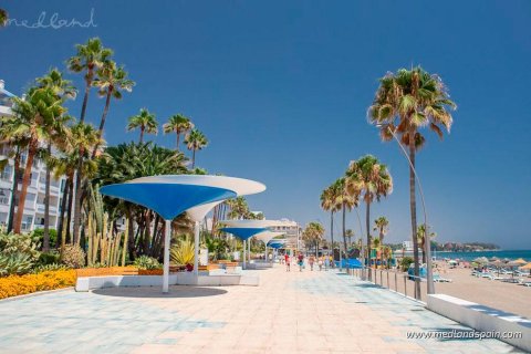 Huoneisto myytävänä Estepona, Malaga, Espanja, 2 makuuhuonetta, 150 m2 No. 166155 - kuva 15