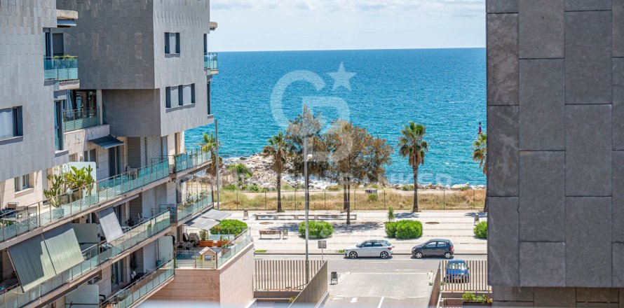 Penthouse à Badalona, Barcelona, Espagne 4 chambres, 152 m2 No. 178478
