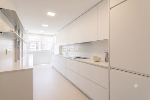 Apartment à vendre à Sant Joan Despi, Barcelona, Espagne, 4 chambres, 129 m2 No. 181319 - photo 10