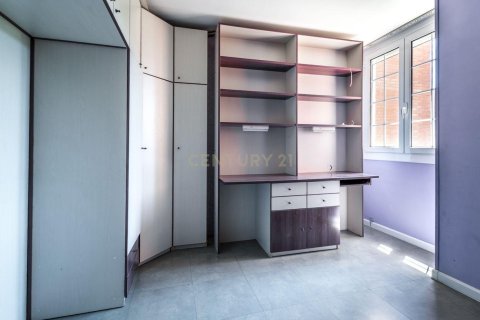 Apartment à vendre à Sant Joan Despi, Barcelona, Espagne, 4 chambres, 129 m2 No. 181319 - photo 21