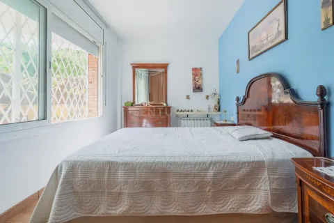 Apartment à vendre à Sant Feliu de Llobregat, Barcelona, Espagne, 3 chambres, 104 m2 No. 181323 - photo 11