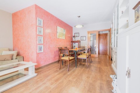 Apartment à vendre à Sant Feliu de Llobregat, Barcelona, Espagne, 3 chambres, 104 m2 No. 181323 - photo 9