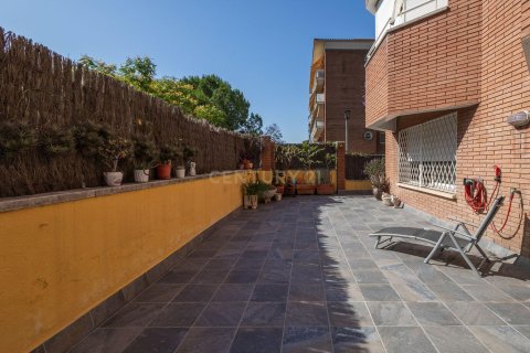 Apartment à vendre à Sant Feliu de Llobregat, Barcelona, Espagne, 3 chambres, 104 m2 No. 181323 - photo 4