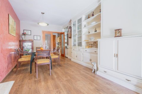 Apartment à vendre à Sant Feliu de Llobregat, Barcelona, Espagne, 3 chambres, 104 m2 No. 181323 - photo 8