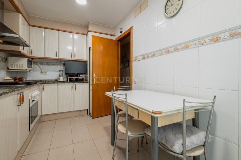 Apartment à vendre à Sant Feliu de Llobregat, Barcelona, Espagne, 3 chambres, 104 m2 No. 181323 - photo 28