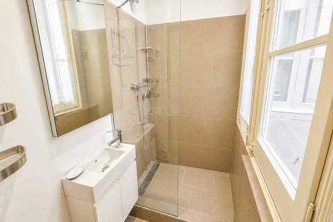 Dzīvoklis pārdošanā Barcelona, Spānijā 2 istabas, 85 m2 Nr. 181321 - attēls 13