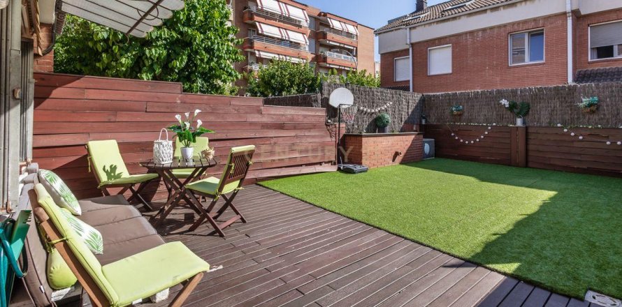 Сasa en Sant Joan Despí, Barcelona, España 4 dormitorios, 219 m2 No. 181324