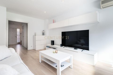 Сasa en venta en Sant Joan Despí, Barcelona, España 4 dormitorios, 219 m2 No. 181324 - foto 16