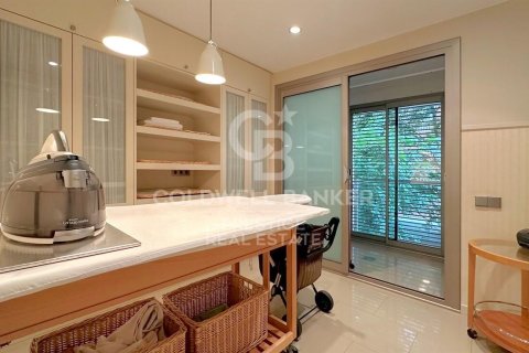 Lägenhet till salu i Barcelona, Spanien 5 sovrum, 400 kvm. Nr. 160131 - foto 11