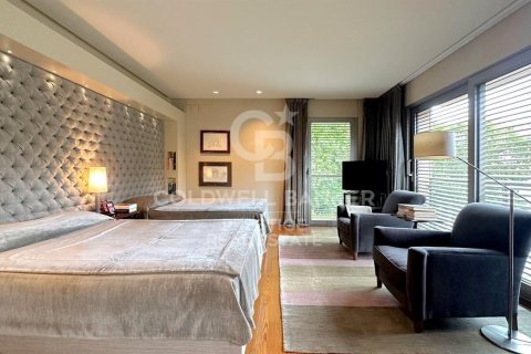 Lägenhet till salu i Barcelona, Spanien 5 sovrum, 400 kvm. Nr. 160131 - foto 5