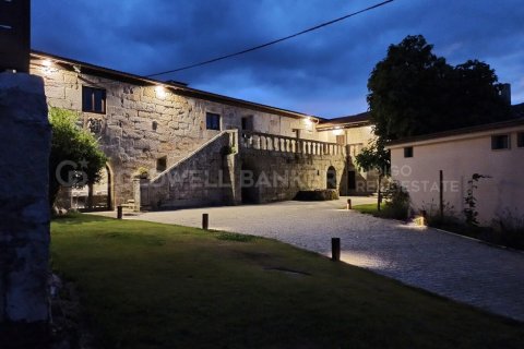 Dom w Parada De Sil, Ourense, Hiszpania 7 sypialni, 820 mkw. nr 160130 – zdjęcie 2