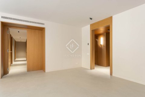 Dzīvoklis pārdošanā Barcelona, Spānijā 4 istabas, 175 m2 Nr. 150495 - attēls 21