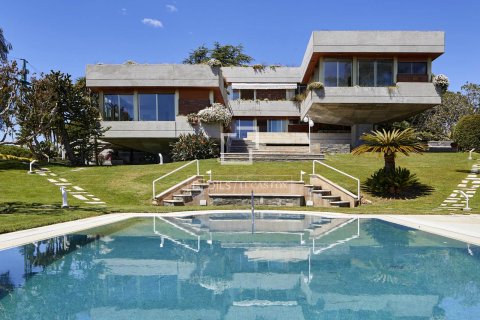 Villa in Arenys de Mar, Barcelona, Spain 8 bedrooms, 965 sq.m. No. 150494