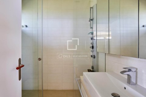 Villa for sale in Arenys de Mar, Barcelona, Spain 8 bedrooms, 965 sq.m. No. 150494 - photo 20