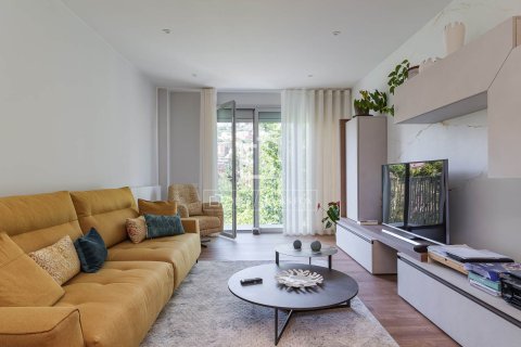 Huoneisto Barcelona, Espanja 3 makuuhuonetta, 104 m2 No. 150490
