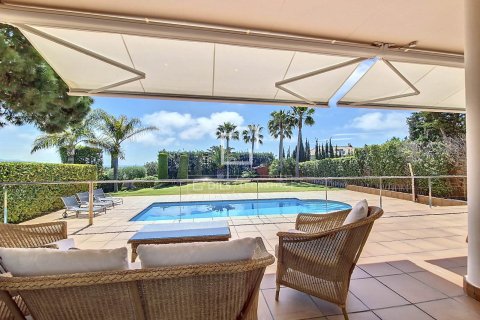 Villa for sale in Vilanova i la Geltru, Barcelona, Spain 5 bedrooms, 522 sq.m. No. 150493 - photo 20