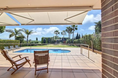 Villa for sale in Vilanova i la Geltru, Barcelona, Spain 5 bedrooms, 522 sq.m. No. 150493 - photo 23