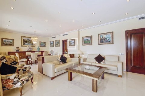 Villa in Vilanova i la Geltru, Barcelona, Spain 5 bedrooms, 522 sq.m. No. 150493