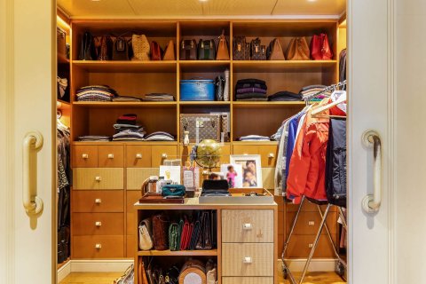 Dzīvoklis pārdošanā Barcelona, Spānijā 5 istabas, 400 m2 Nr. 150492 - attēls 21