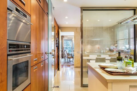 Dzīvoklis pārdošanā Barcelona, Spānijā 5 istabas, 400 m2 Nr. 150492 - attēls 15