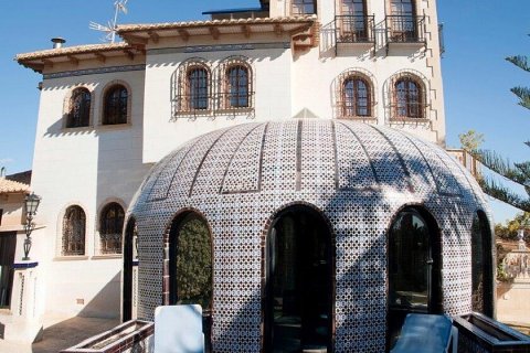 Apartment for sale Alicante, Spain 5 bedrooms, 860 sq.m. No. 111295 - photo 4