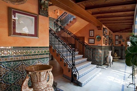 Apartment for sale Alicante, Spain 5 bedrooms, 860 sq.m. No. 111295 - photo 8