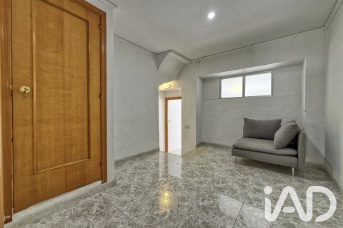 Villa zum Verkauf in Valencia, Spanien 4 Schlafzimmer, 189 m2 Nr. 196616 - Foto 22