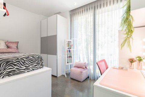 Villa à vendre à Castelldefels, Barcelona, Espagne, 5 chambres, 362 m2 No. 150879 - photo 25