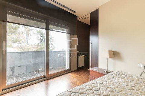 Villa till salu i Matadepera, Barcelona, Spanien 4 sovrum, 376 kvm. Nr. 150874 - foto 25