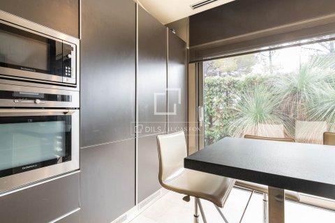 Villa till salu i Matadepera, Barcelona, Spanien 4 sovrum, 376 kvm. Nr. 150874 - foto 5